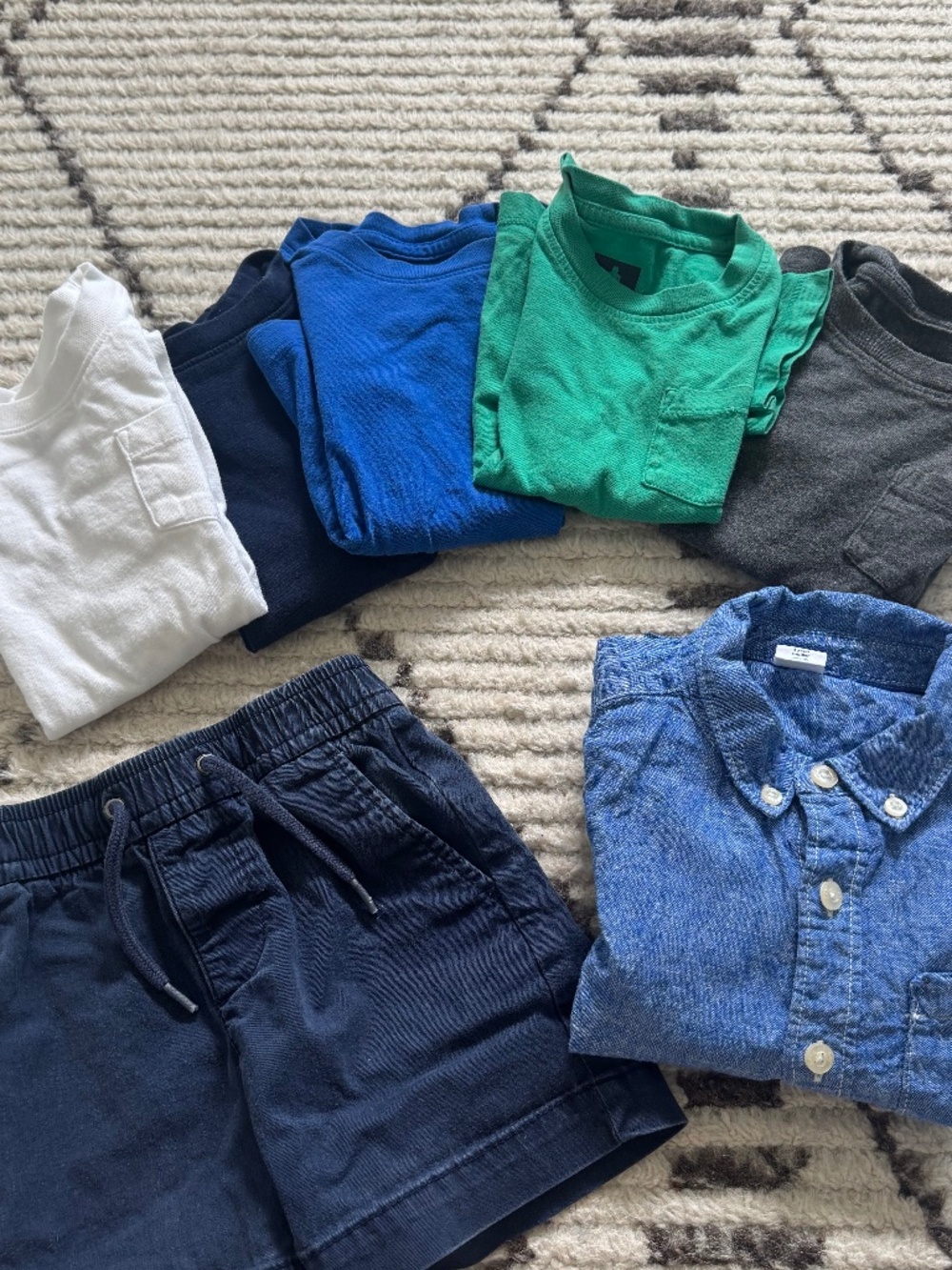 Toddler boys Gap 2T Bundle